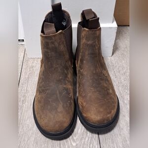 Brand New Zara Kid's Unisex Distressed Brown Chelsea Boots. Size 37 EU= 5 US